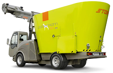13-150Q121545W36 立式自走式TMR飼料制備機(jī)Dobermann系 (DOBERMANN SW GP)